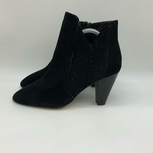 - Vince Camuto women’s boots size 8